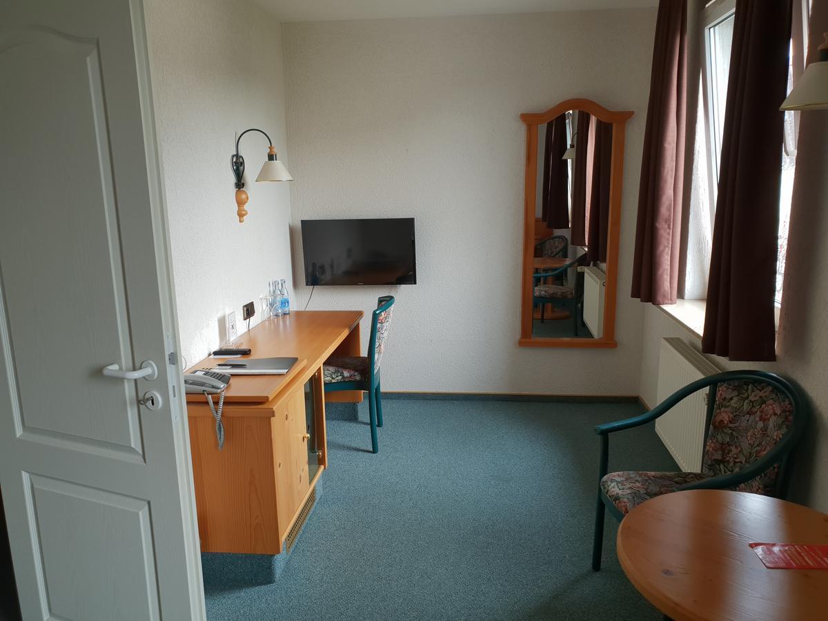 Hotel Gruener Baum Bretzenheim Εξωτερικό φωτογραφία